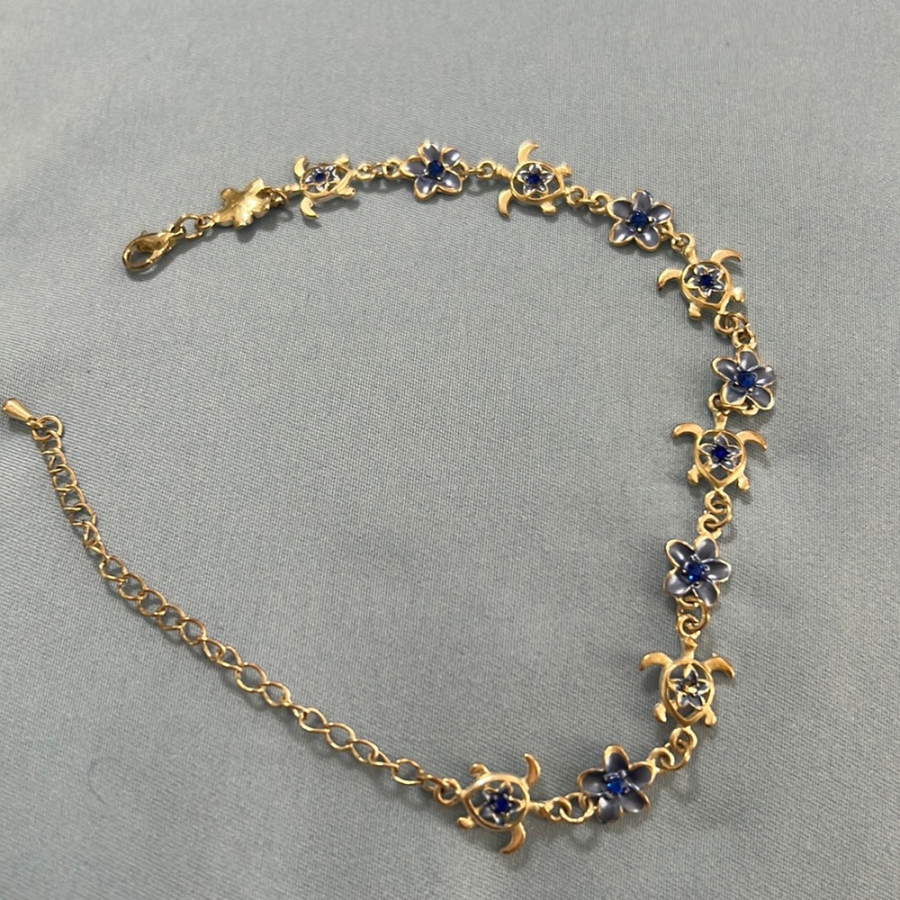 Turtle Ocean Sea Life and Plumeria Flower Nature anklet